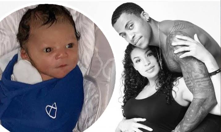 Singer Jordin Sparks Gives Birth to a Baby Boy!