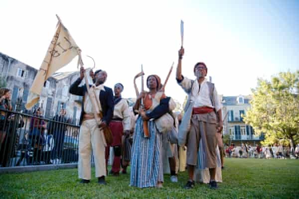 Slave rebellion 
