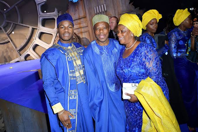 British-Nigerian Star Wars Actor, John Boyega, Dazzles At The Skywalker Premier With His “Agbada”