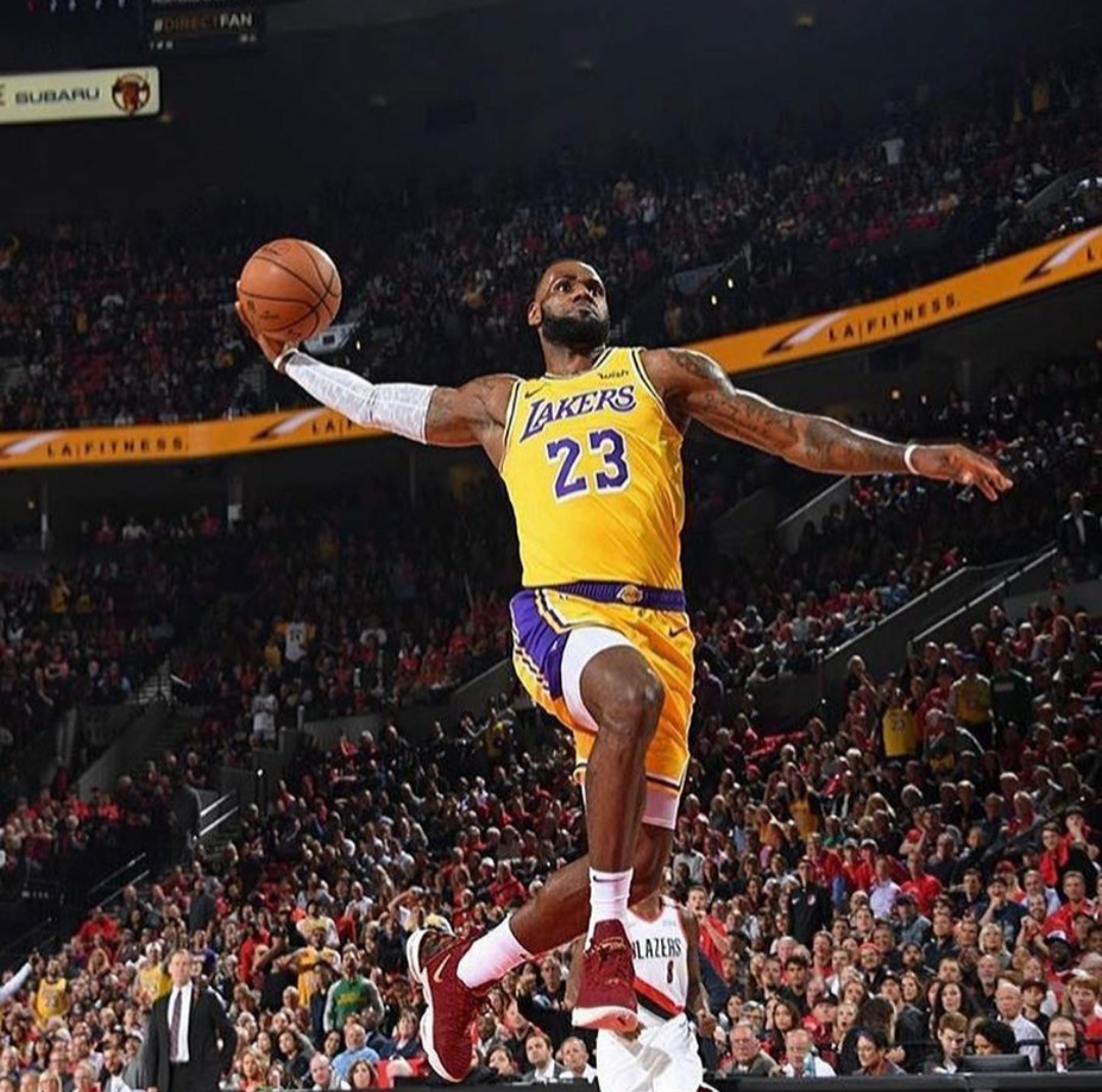 5 THINGS FANS DO NOT KNOW ABOUT LEBRON ‘KING’ JAMES Lebron 'king' James