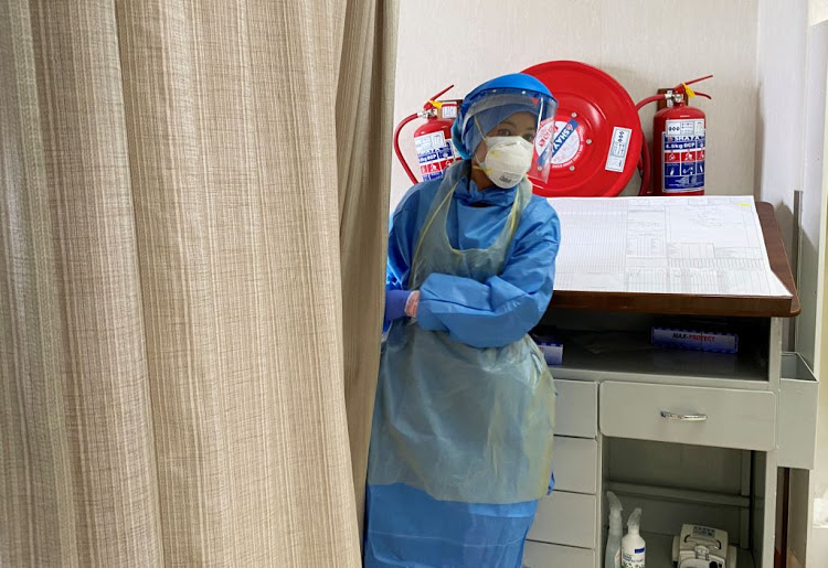 SA Hopes For Result In 2 Weeks, Test Vaccines On Corona Virus Variant. Coronavirus Vaccine