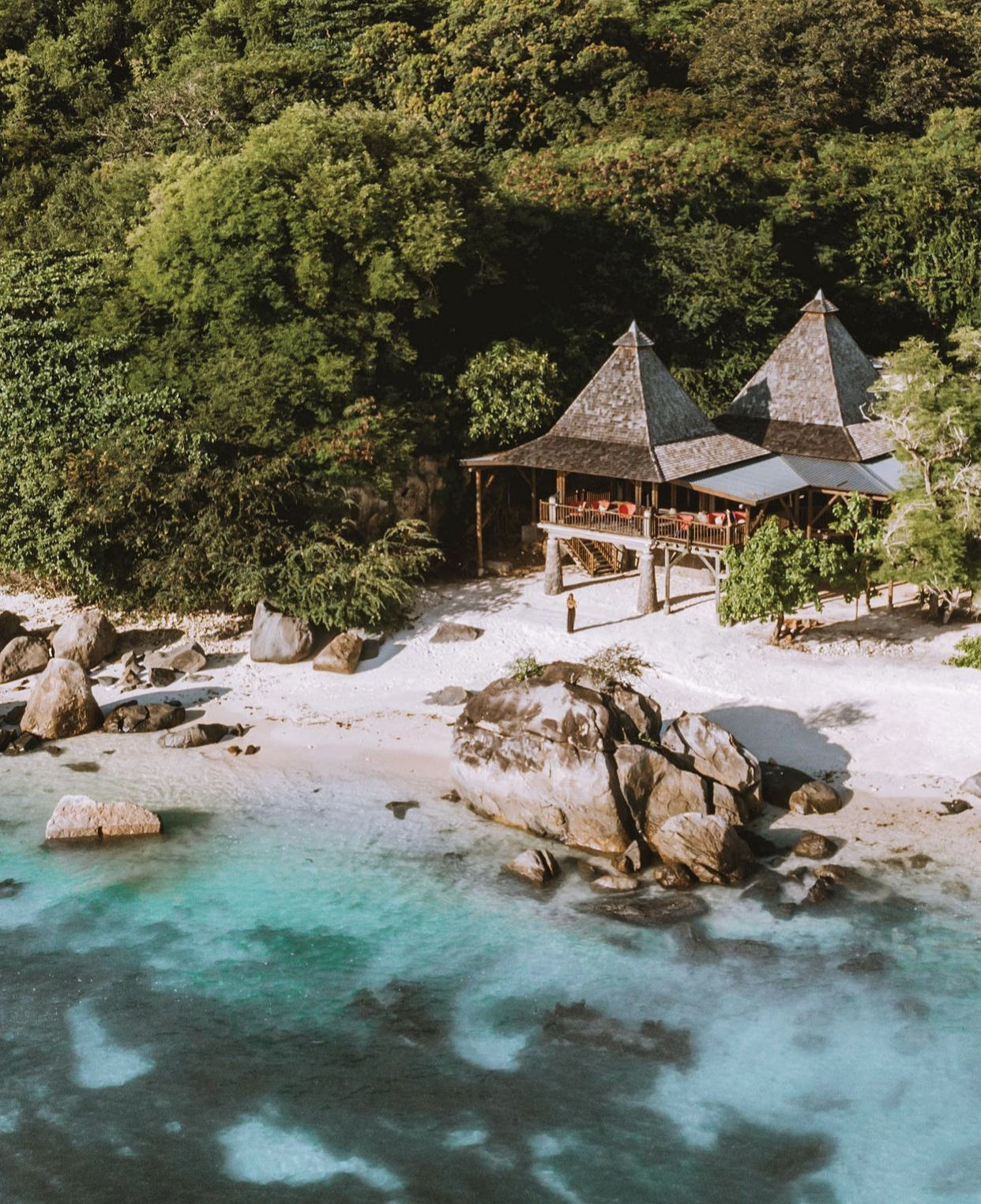 Seychelles Unveils Multi-Million Dollar 5-Star Hotel In Preparation For Tourists