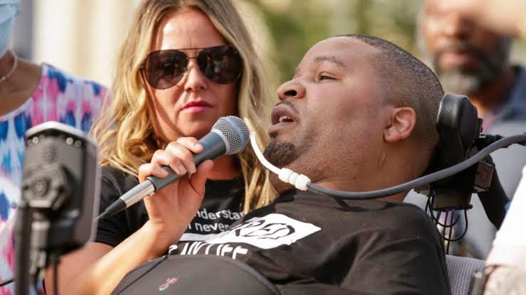 Jerime Mitchell, The Unarmed Black Man Shot and paralyzed by Iowa police Gets $8 Million Settlement