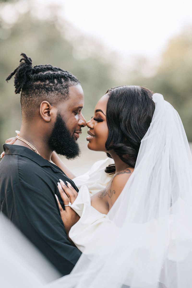 Check Out This Dreamy Old School Engagement Session In Orlando 