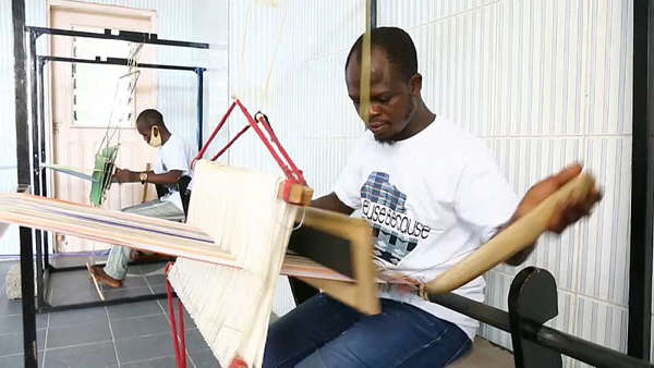 See How Elvira Akplogan is giving a modern touch to Benin’s Kanvo Woven Fabric