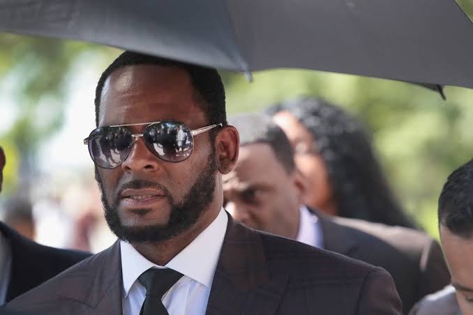 Prosecutors Allege R.Kelly sexually abused two teen boys