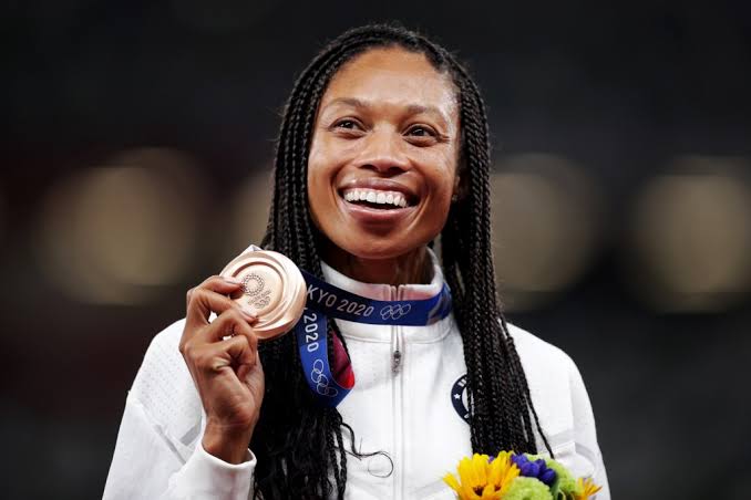 With her 10th Olympic medal, Allyson Felix Becomes The Most Decorated Woman In Track & Field