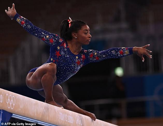 Simone Biles to compete in balance beam finals after initially pulling out