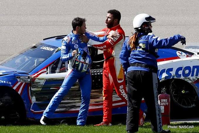 Bubba Wallace suspended by NASCAR For “Deliberately” Crashing Into Fellow Driver 