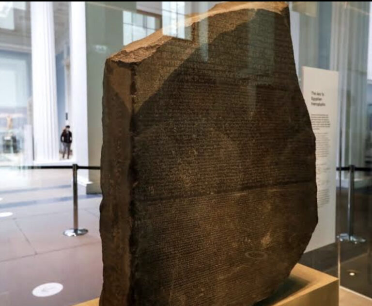 Egypt demands return of the Rosetta Stone from the British Museum