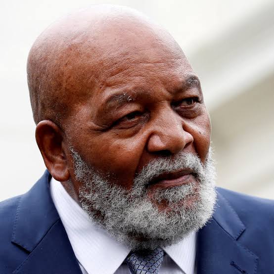 NFL Legend, Actor, and Social Activist Jim Brown Passes Away at Age 87